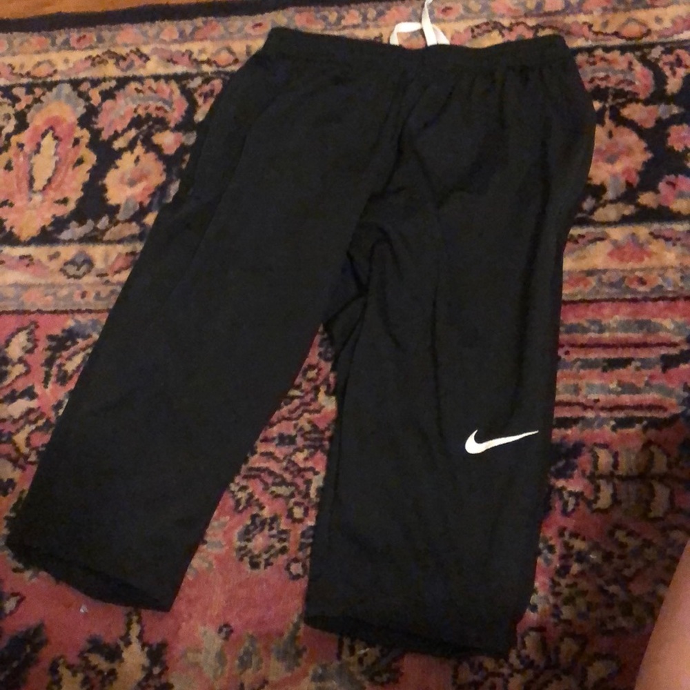 Nike Dri Fit 3/4 Pants